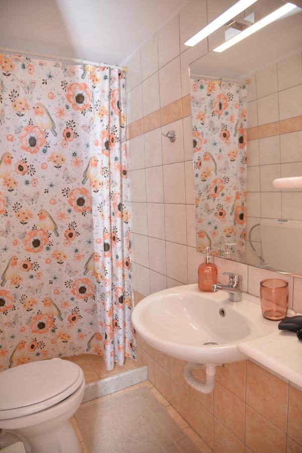 Sunny Rooms خيرسونِسوس الغرفة الصورة